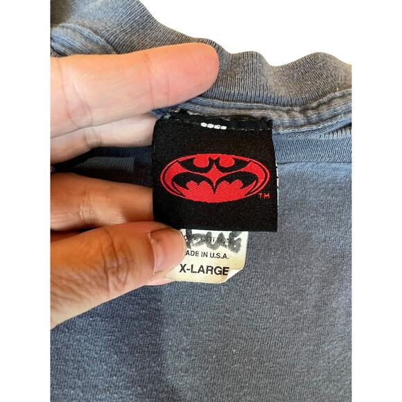 Vintage 1997 DC Comics RARE Anti- Freeze Batman Men's T-Shirt Navy Blue Size XL - Picture 7 of 10